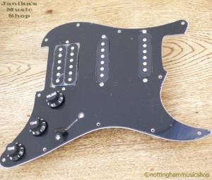 STRATOCASTER ELECTRIC GUITAR PICKGUARD HSS BLACK LOADED BLACK PARTS